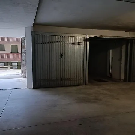 Mountain Haven Free Parking *